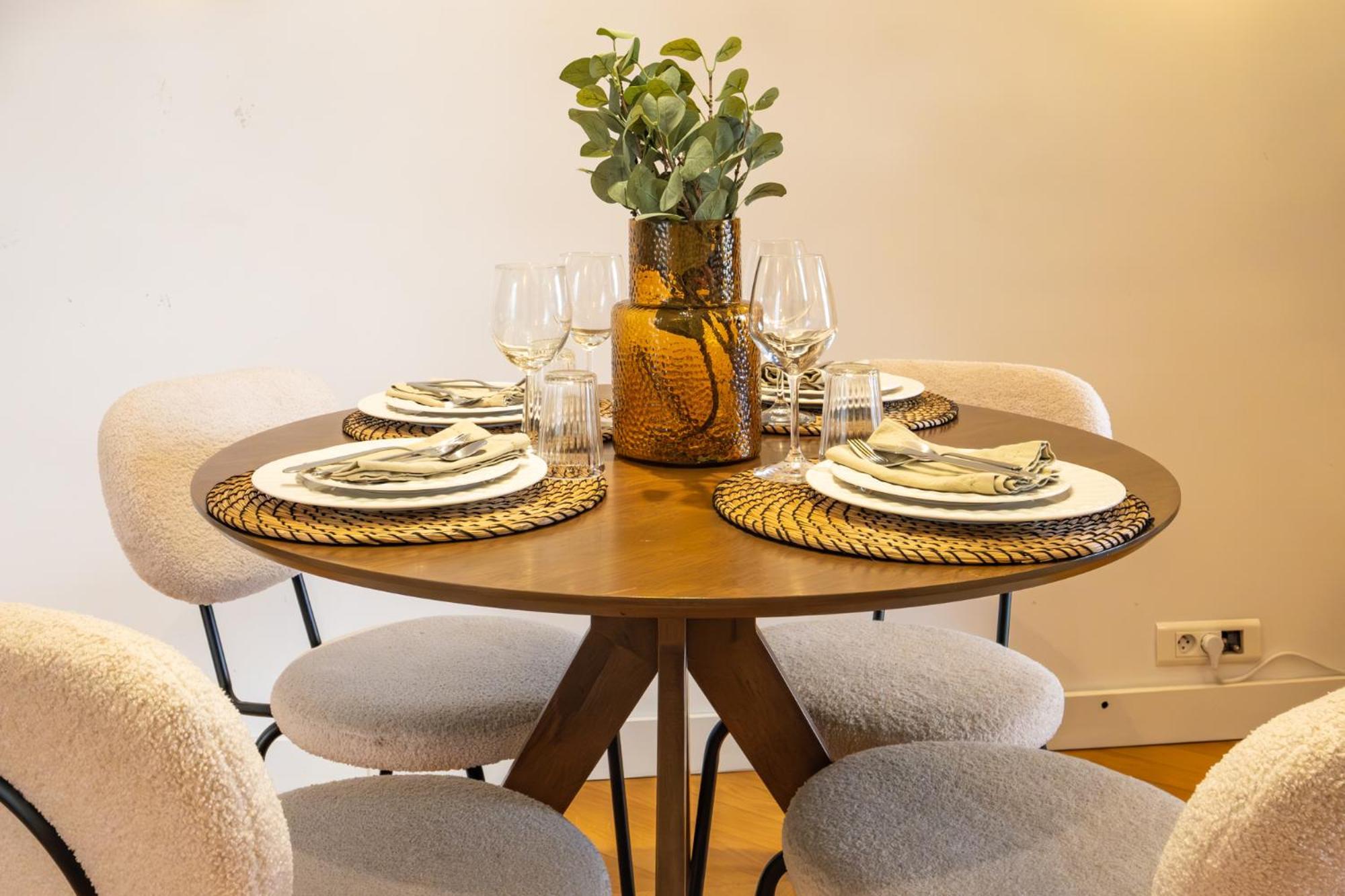 Spacious Apartment For 6 People Paris Luaran gambar